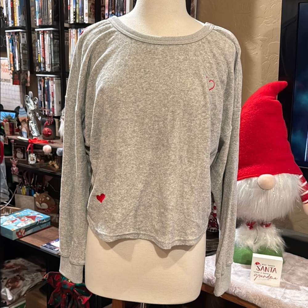 Greii Gray Heart Embroidered Sweatshirt